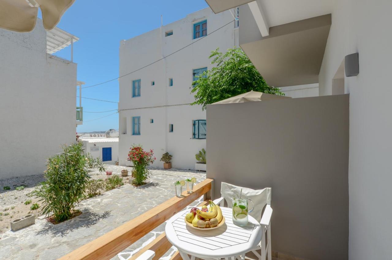 Naxos City Panormos Hotel And Studios מראה חיצוני תמונה