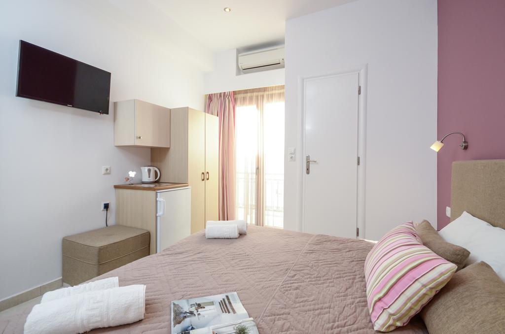 Naxos City Panormos Hotel And Studios מראה חיצוני תמונה