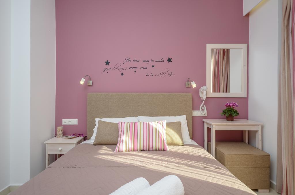 Naxos City Panormos Hotel And Studios מראה חיצוני תמונה